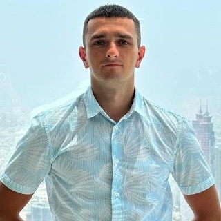 Maksim Tsurikov